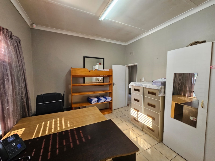 4 Bedroom Property for Sale in Bodorp North West